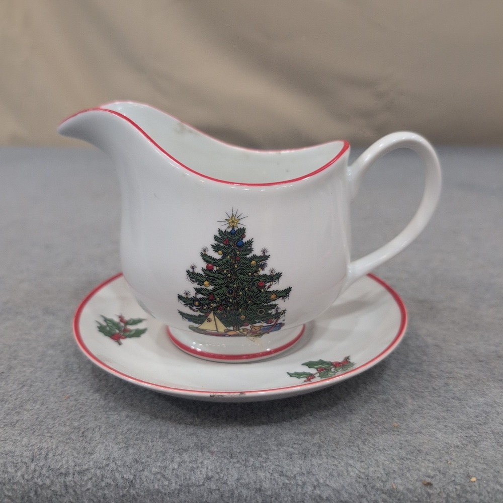 Cuthbertson American Christmas Tree Gravy Boat and Underplate Saucer Set White - Picture 1 of 4